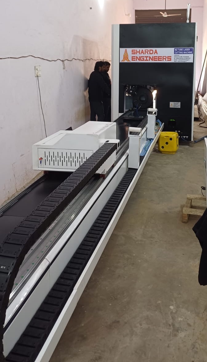 CNC-Tube-Laser-Cutting-Machine